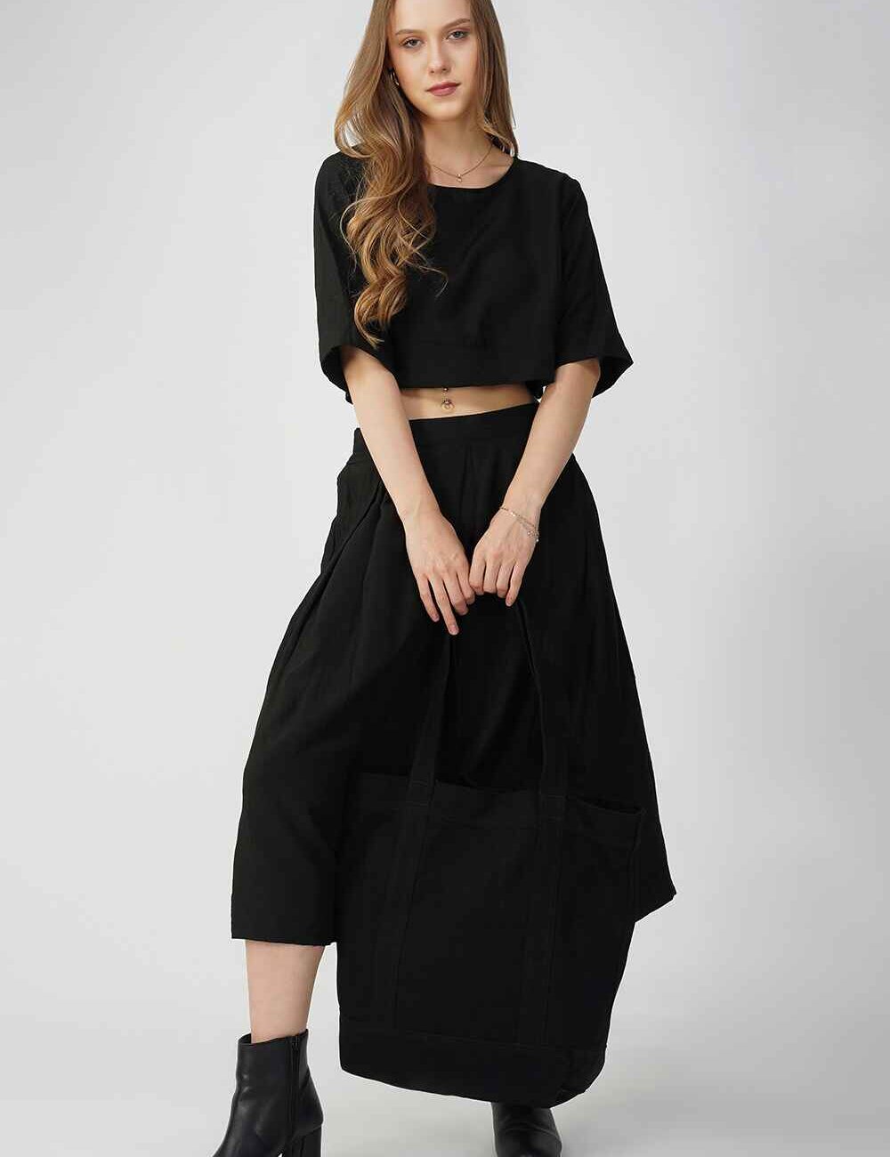 Black Cotton Linen Crop Top - Image 2