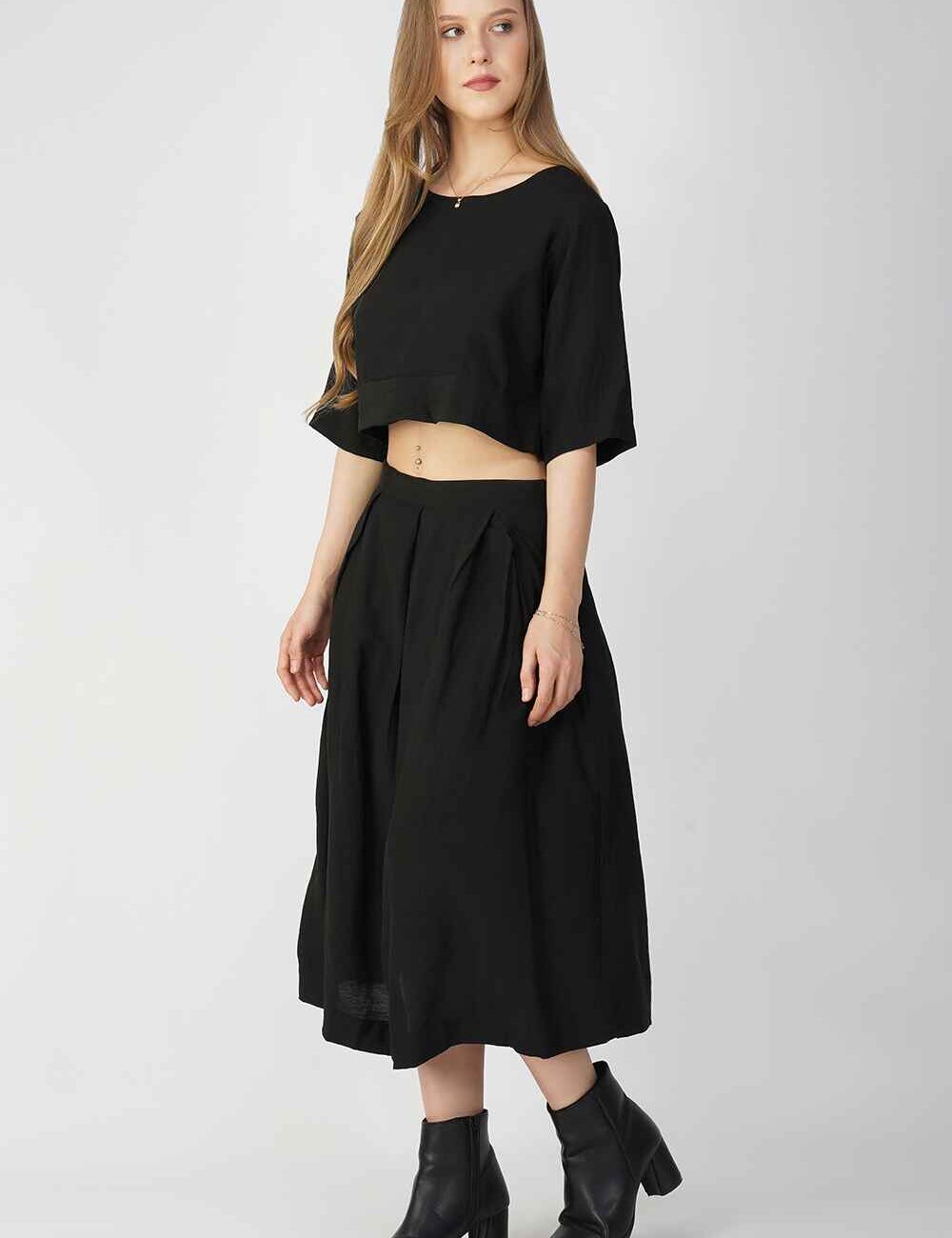 Black Cotton Linen Crop Top - Image 5