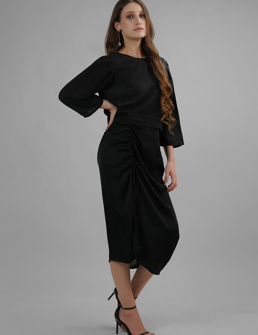 Black Crop Top with White Diamond Buttons in Viscose and Cotton Linen - Image 4
